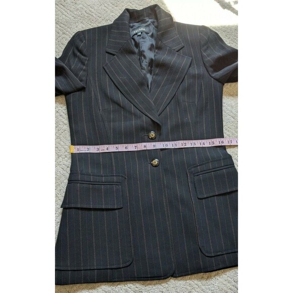 Escada Blazer Black Pinstripe Wool 2 Button Lined Business Office Size 36 - Picture 5 of 9